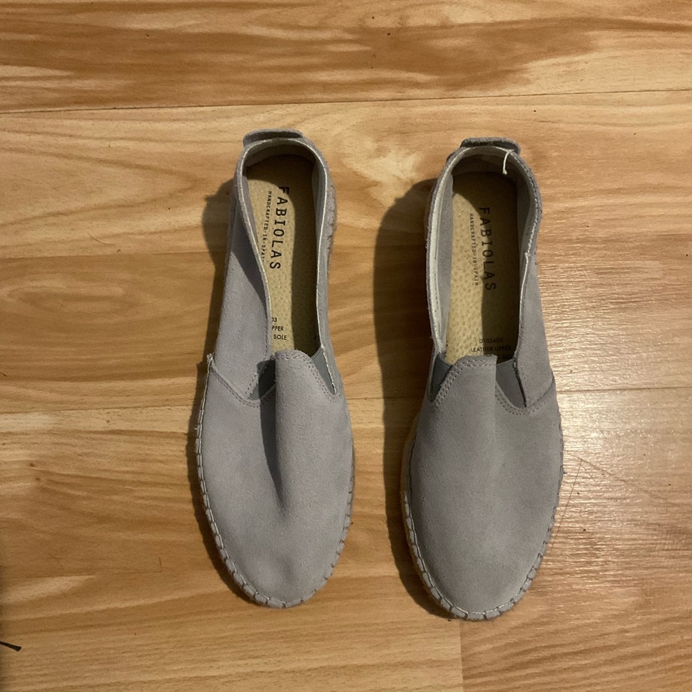 FABIOLAS Gray Suede Espadrille Slip-On Shoes‎ Size 8.5 US- Spain
